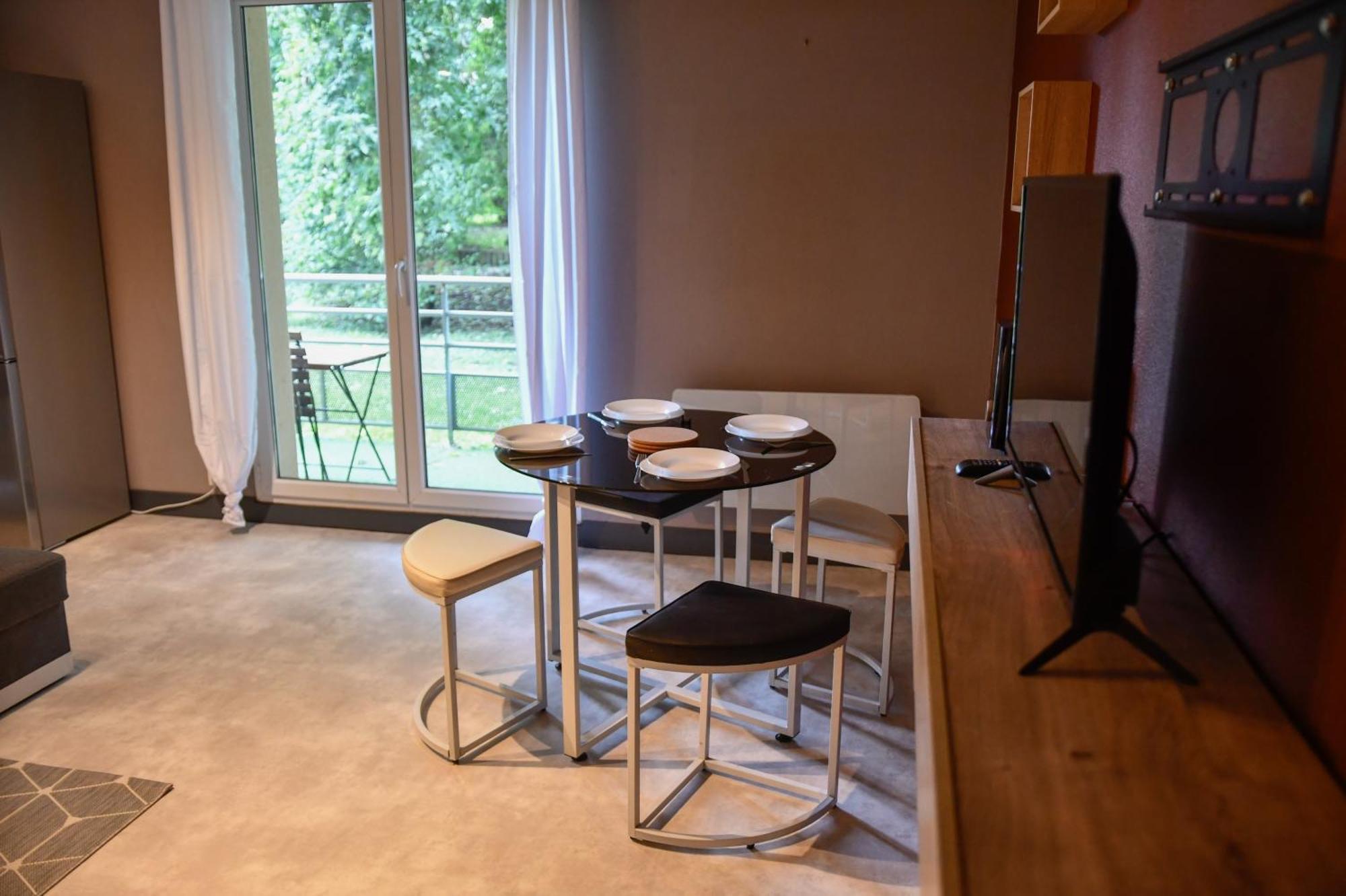 Calme Et Terrasse Privee Pres De Vichy Bellerive-sur-Allier Exterior foto